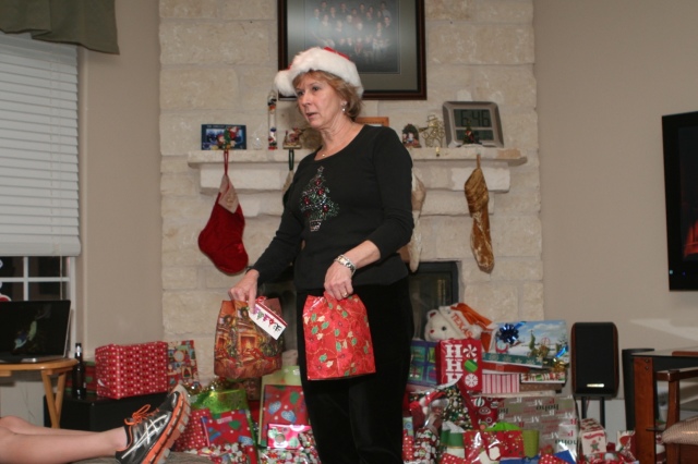 2012-12-24 023 Christmas Eve at T&S.jpg